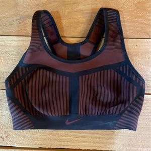 Women’s Nike sports bra